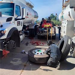 Opinión de Llantero abierto 24 horas rescate en la via 1 Opinión sobre Llantero 24 horas: rescate rápido en la vía y servicio confiable